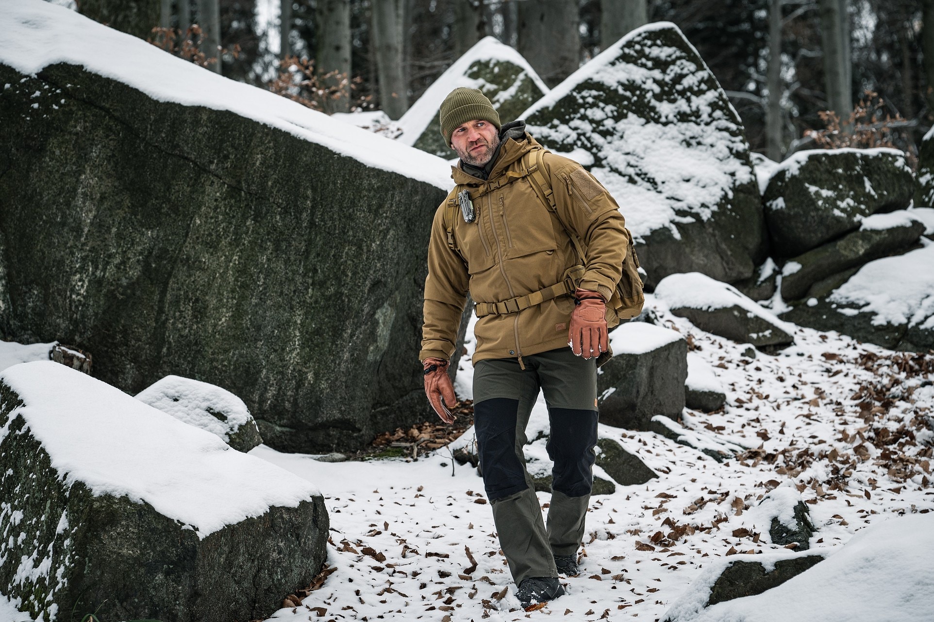 Spodnie Helikon Woodsman - Taiga Green / Black