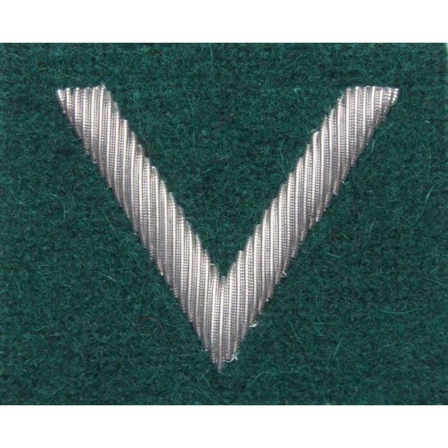 Stopień na beret WP (zielony / haft bajorkiem) - sierżant 