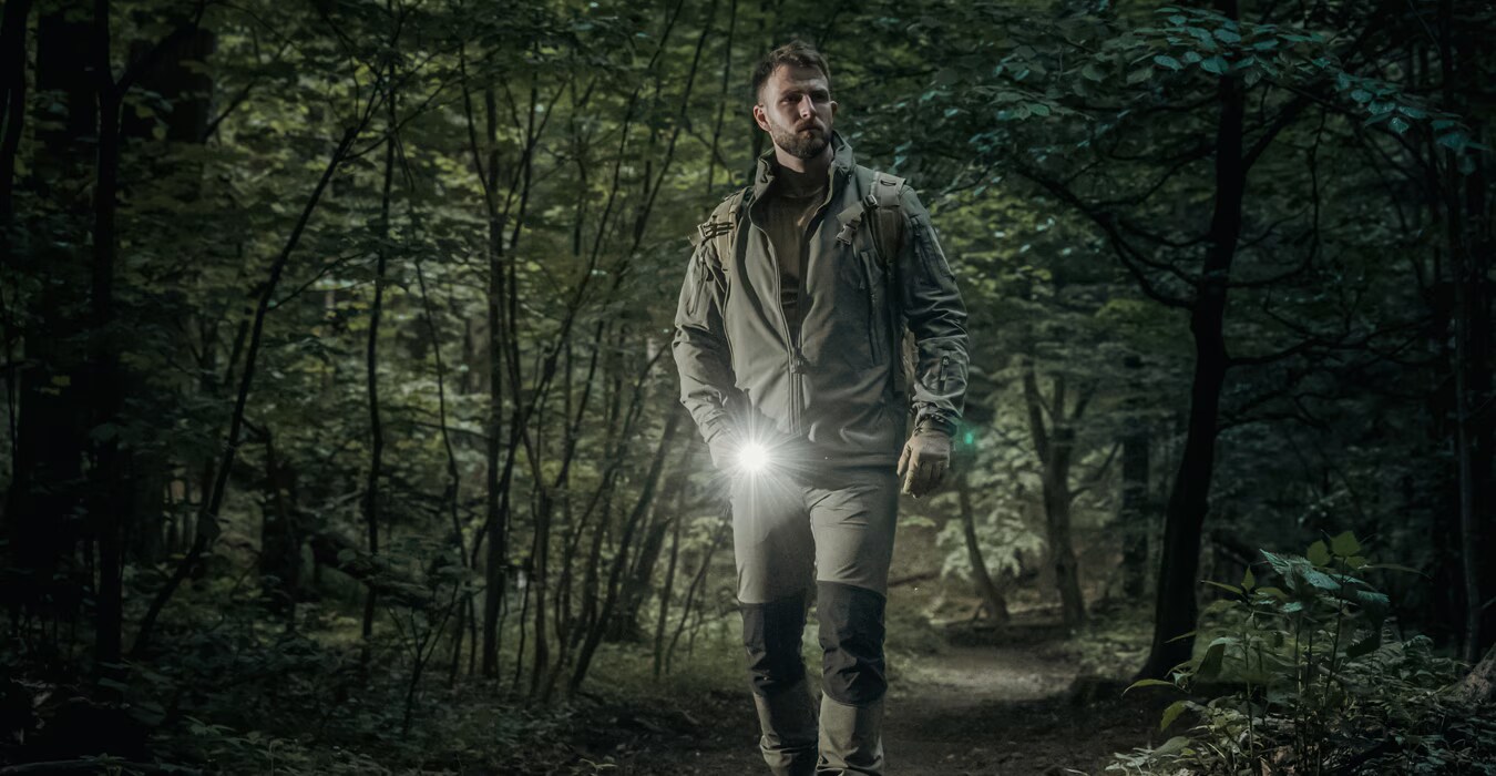 Buying a hiking flashlight