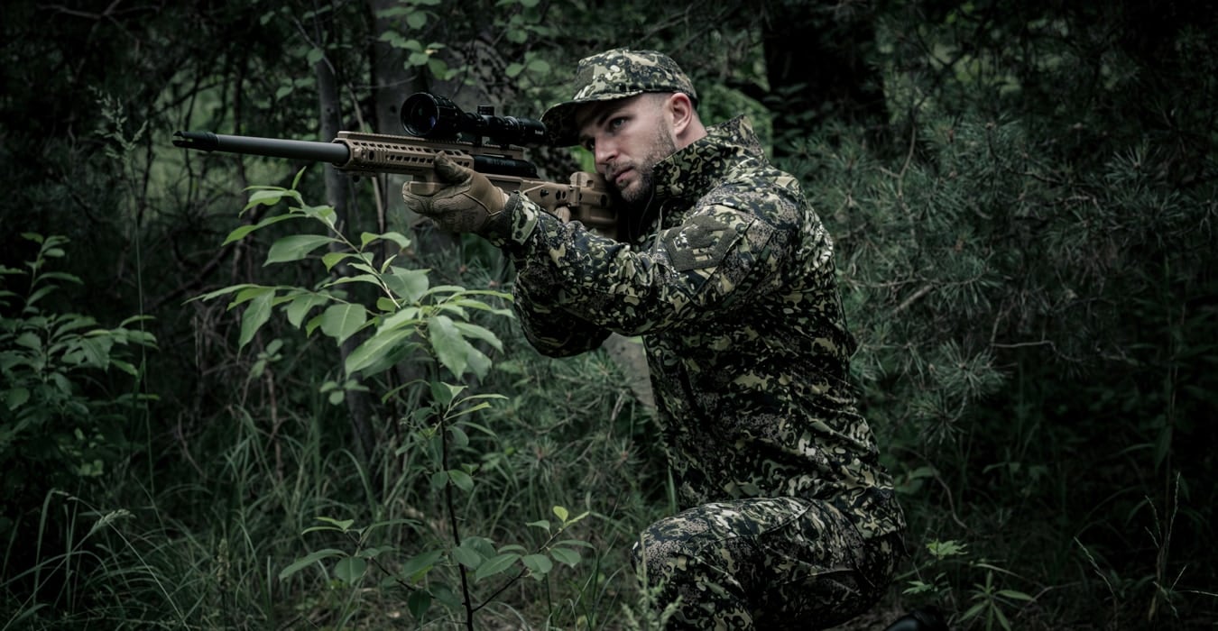 Camouflage in the field during Airsoft games