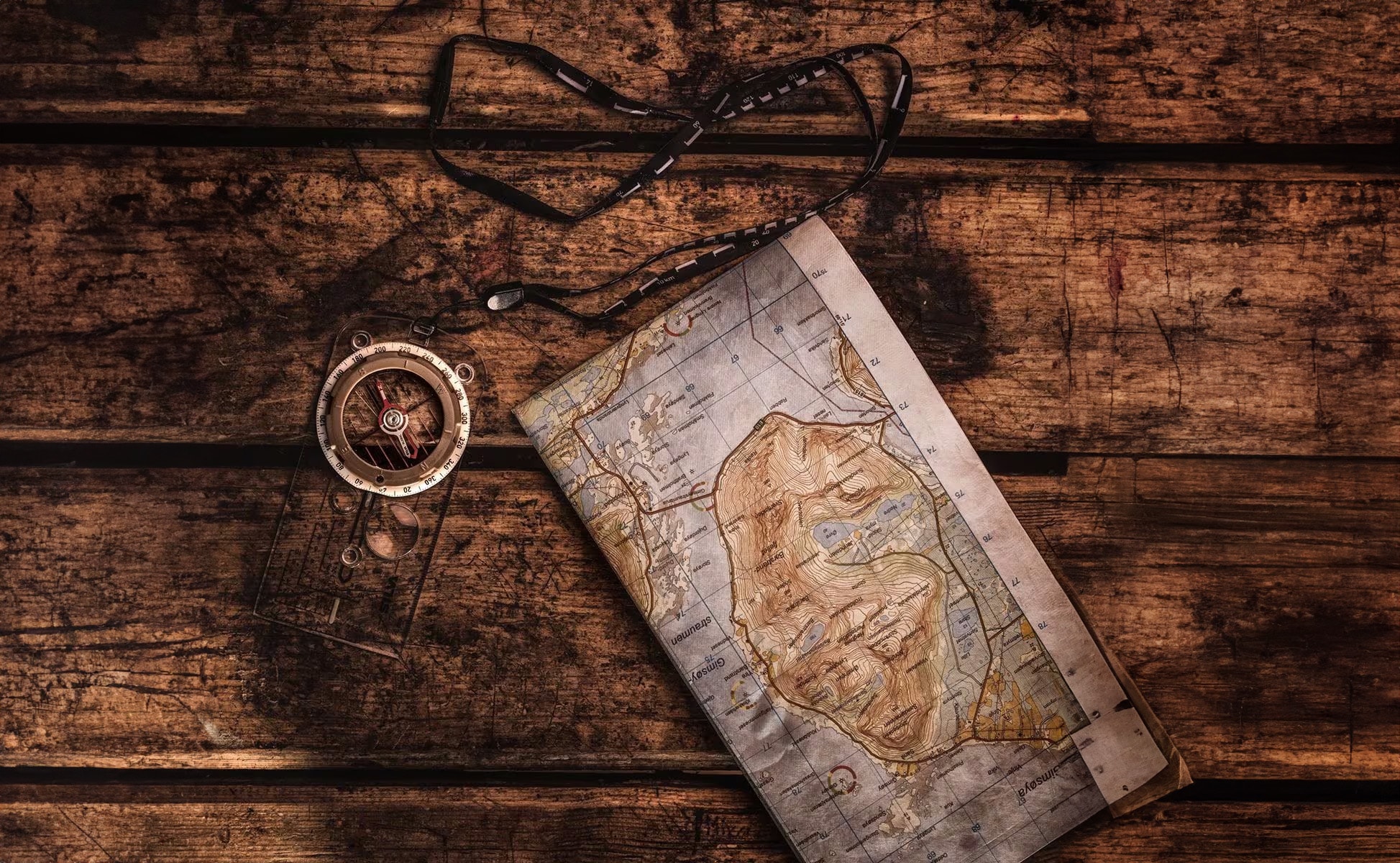 How to choose the right compass?
