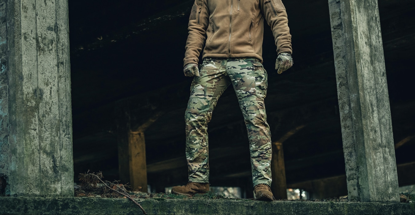 Najlepsze spodnie taktyczne – na co zwrócić uwagę przed zakupem? 