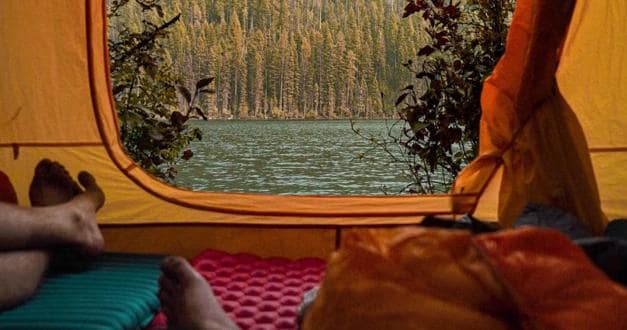 How do you choose a sleeping bag?